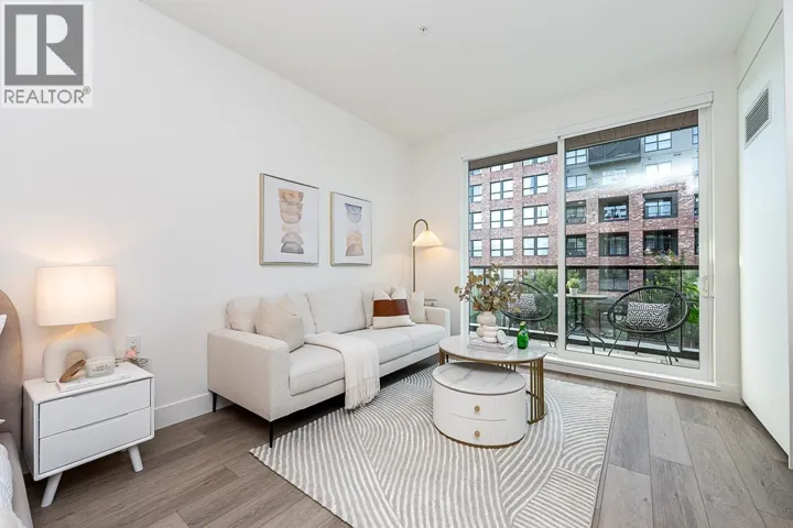 203 422 LAKEWOOD DRIVE, Vancouver, British Columbia V5L0E8