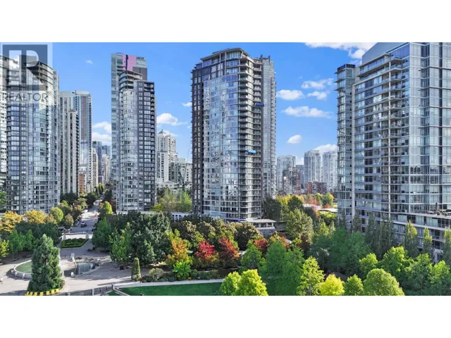 502 455 BEACH CRESCENT, Vancouver, British Columbia V6Z3E5