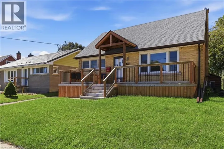 327 HIGHLAND Road E, Kitchener, Ontario N2M3W6