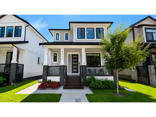 4440 STEPHEN LEACOCK DRIVE, Abbotsford, British Columbia V3G0H6