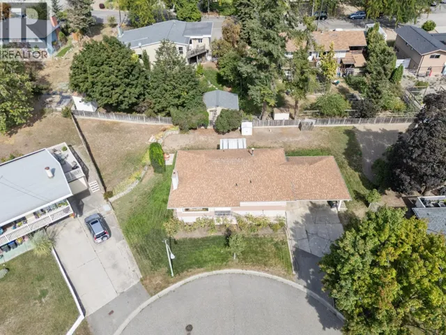 1442 Glenaire Crescent, Kelowna, British Columbia V1Y3N1