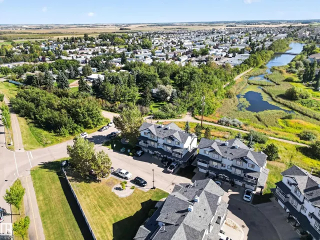 #3 11 CLOVER BAR LN, Sherwood Park, Alberta T8H0C4
