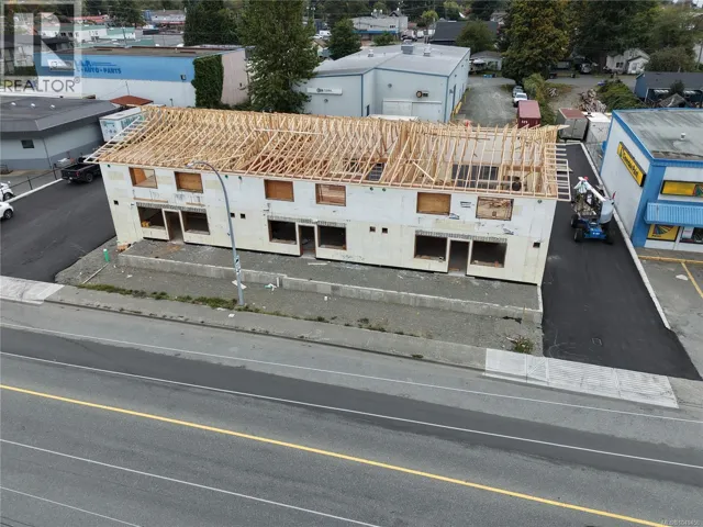 1630 16th Ave, Campbell River, British Columbia V9W3L8