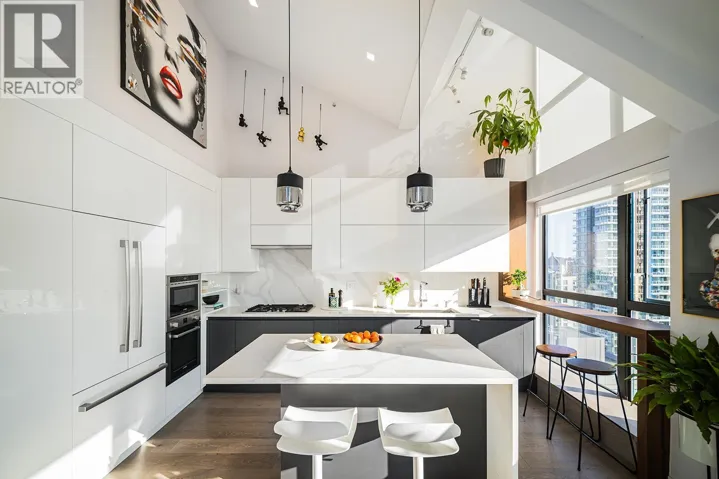 2101 1238 SEYMOUR STREET, Vancouver, British Columbia V6B6J3