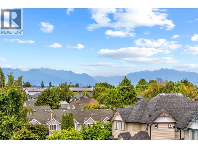 3993 CHATHAM STREET, Richmond, British Columbia V7E2Z6