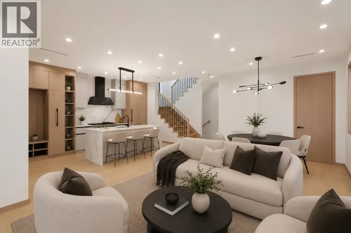 1 1448 E 30TH AVENUE, Vancouver, British Columbia V5N3A2