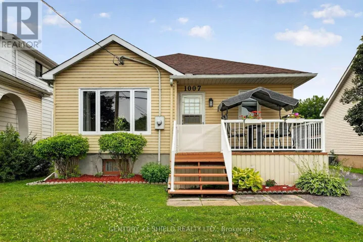 1007 2ND STREET E, Cornwall, Ontario K6H2A8