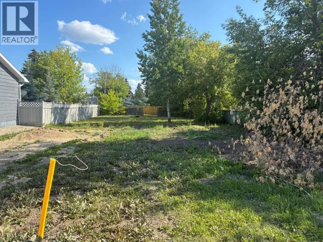 9659 Hillcrest Drive, Grande Prairie, Alberta T8V1A9