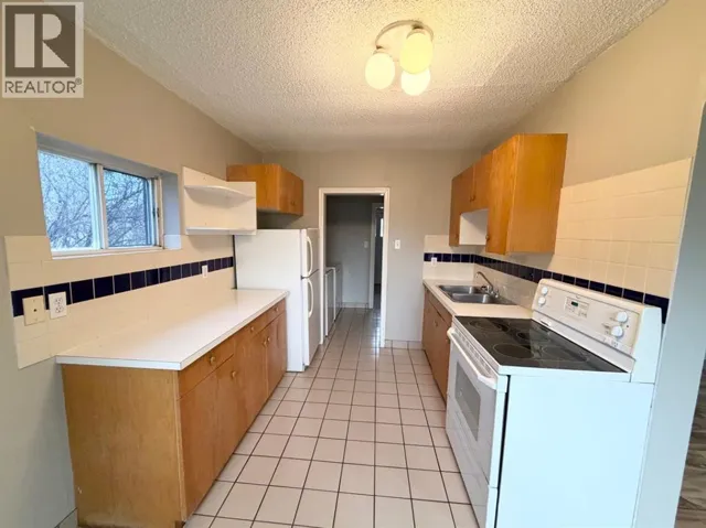 9516 102 Avenue, Grande Prairie, Alberta T8V0Z6