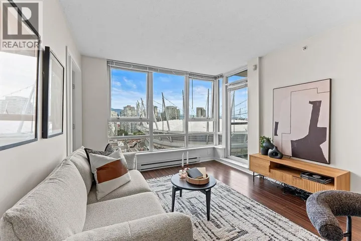 2607 928 BEATTY STREET, Vancouver, British Columbia V6Z3G6