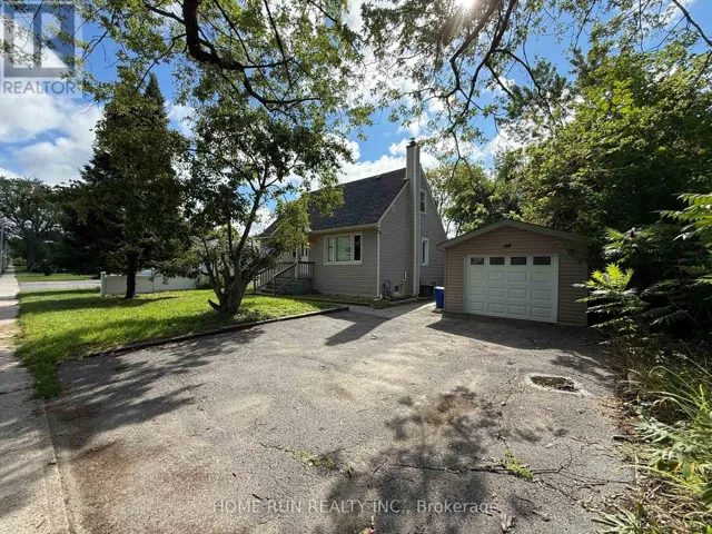 68 MEADOWLANDS DRIVE W, Ottawa, Ontario K2G2R6