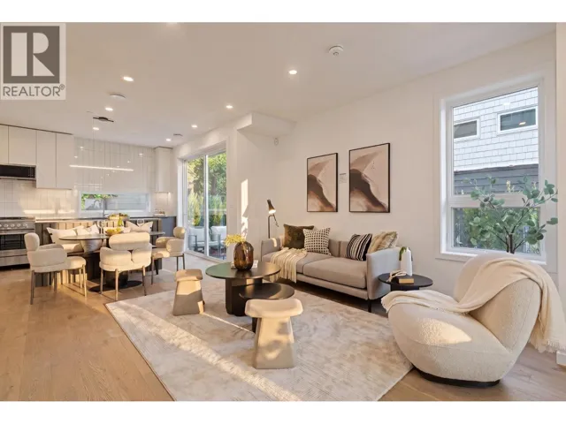 2796 CAMBRIDGE STREET, Vancouver, British Columbia V5K1L7