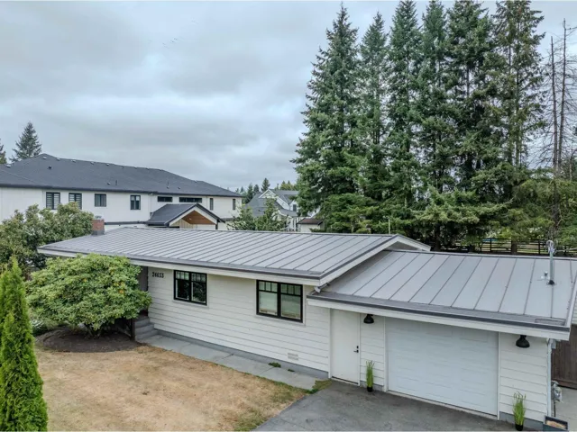 24633 56 AVENUE, Langley, British Columbia V2Z1B9