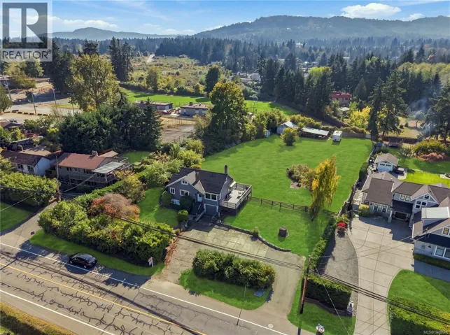 7261 Lantzville Rd, Lantzville, British Columbia V0R2H0