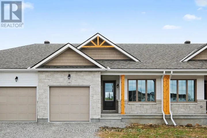 68 DOCTOR AGNES CRAINE DRIVE, Smiths Falls, Ontario K7A0B8