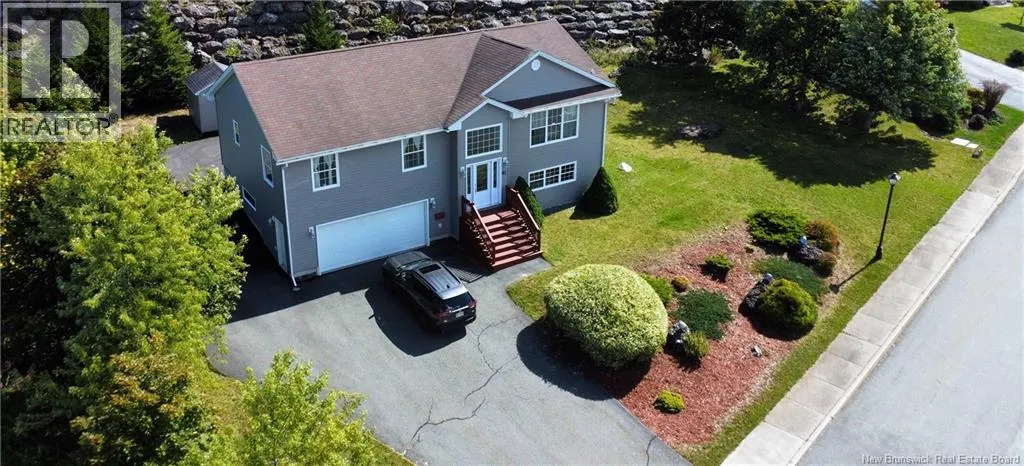 90 Tudor Lane, Saint John, New Brunswick E2K5T6