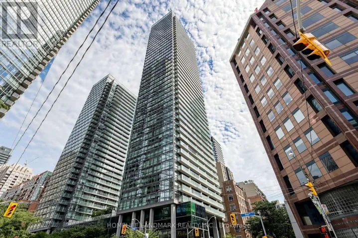 18 - 38 GRENVILLE STREET, Toronto (Bay Street Corridor), Ontario M4Y1A5