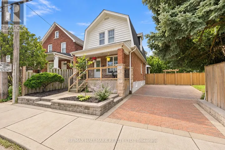 44 HOLLEY AVENUE, Toronto (Weston), Ontario M9N2C5