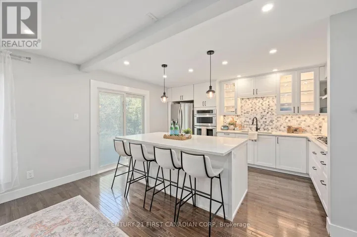 47 BRIXHAM ROAD, London South (South M), Ontario N6K1P5