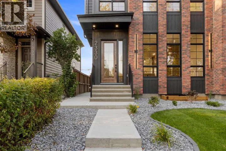 2330 54 Avenue SW, Calgary, Alberta T3E1M1