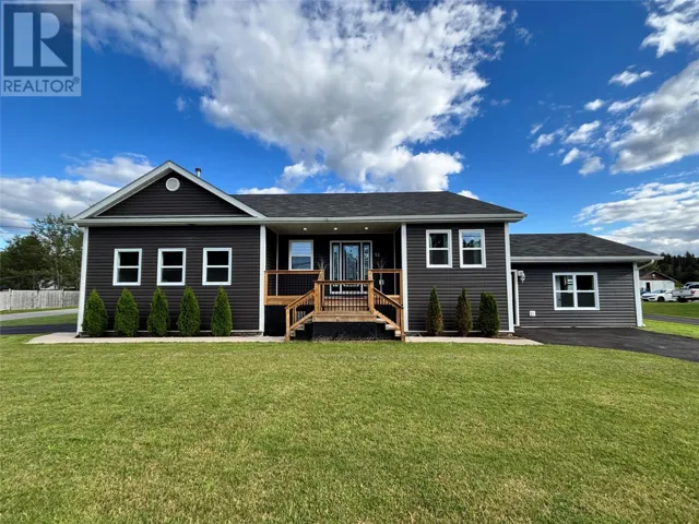 52 Midland Row, Pasadena, Newfoundland & Labrador A0L1K0