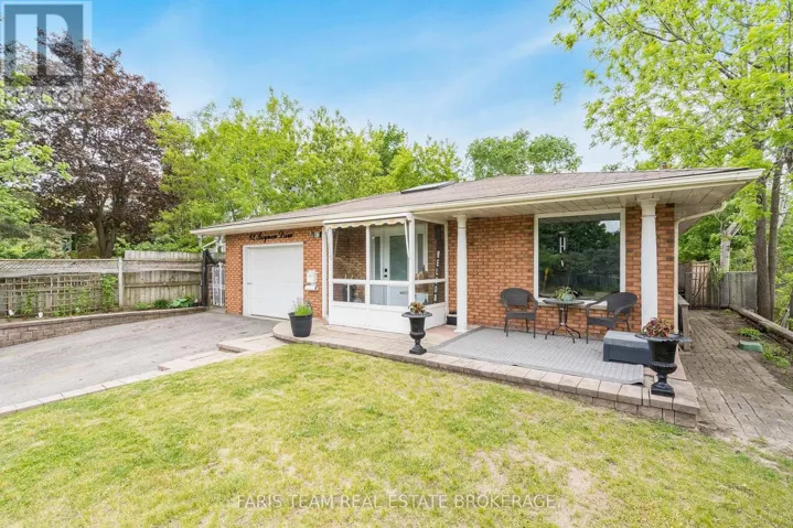 82 BAYVIEW DRIVE, Barrie (Allandale Heights), Ontario L4N3P1