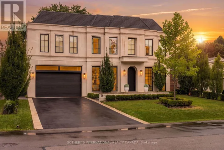 18 BLAIR ATHOL CRESCENT, Toronto (Princess-Rosethorn), Ontario M9A1X5