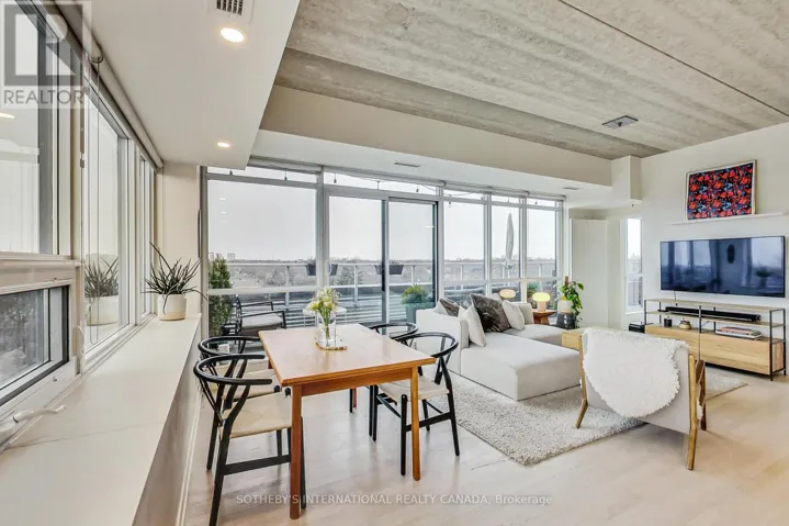 602 - 51 LADY BANK ROAD, Toronto (Stonegate-Queensway), Ontario M8Z0C9