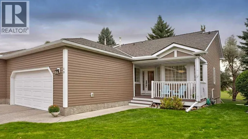 49 Douglasbank Gardens SE, Calgary, Alberta T2Z2C9