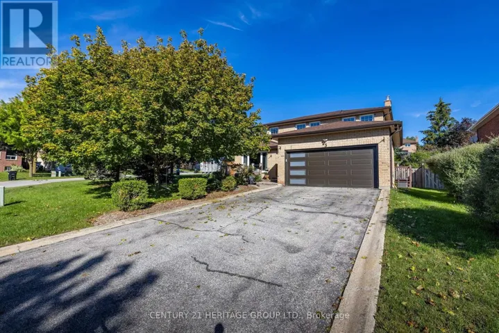 3 ROYAL COURT, Bradford West Gwillimbury (Bradford), Ontario L3Z2P5