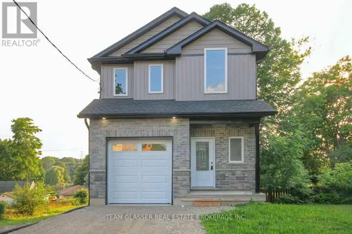 132 DOVER STREET, Woodstock (Woodstock - South), Ontario N4S3M1
