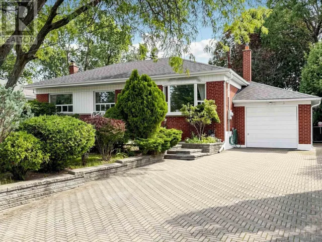 37 TEFLEY ROAD, Toronto (Newtonbrook West), Ontario M2M1C5