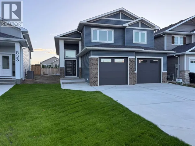 529 Riverhills Way W, Lethbridge, Alberta T1k8H7