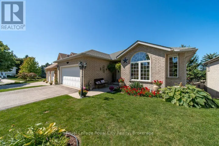 20 DICKINSON COURT, Centre Wellington (Elora/Salem), Ontario N0B1S0