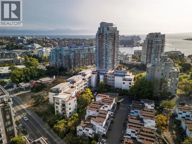 212 455 Sitkum Rd, Victoria, British Columbia V9A7N9