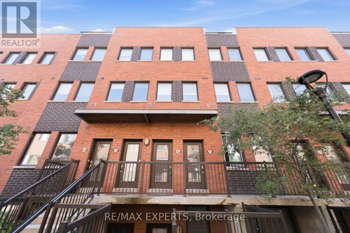 46 - 68 WINSTON PARK BOULEVARD, Toronto (Downsview-Roding-CFB), Ontario M3K1C3