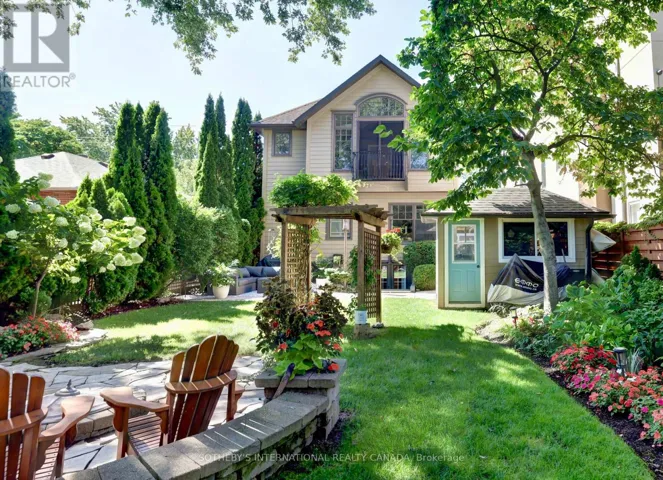 31 MAPLE AVENUE N, Mississauga (Port Credit), Ontario L5H2R9