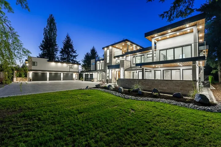 25031 57 AVENUE, Langley, British Columbia V4W1T6