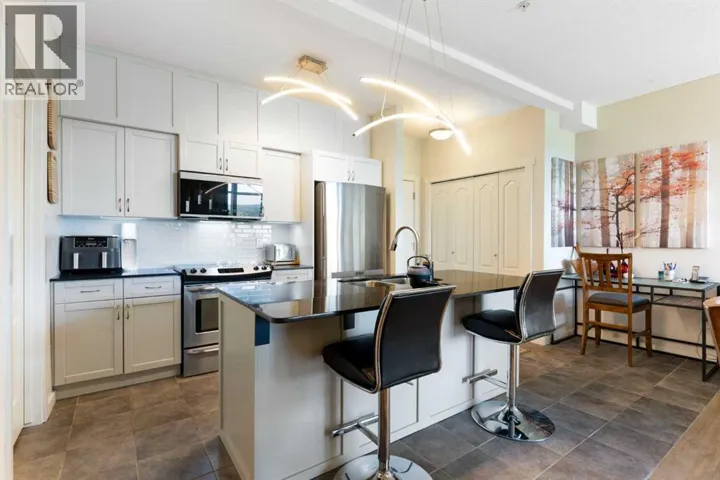202, 141 Mountain Street, Cochrane, Alberta T4C1Z5