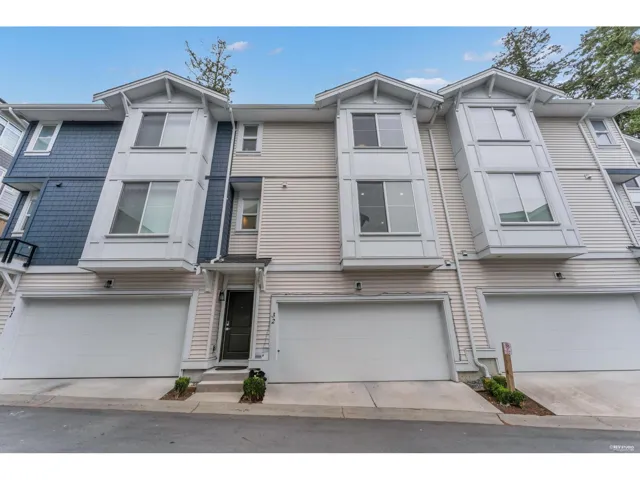 32 14355 62 AVENUE, Surrey, British Columbia V3X0K6