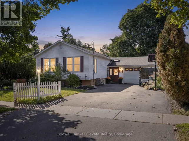 32 CHELVIN DRIVE, Halton Hills (Georgetown), Ontario L7G4P9