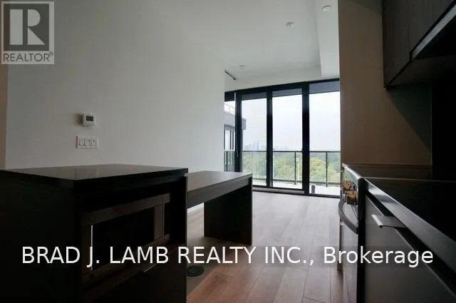 802 - 7 SMITH CRESCENT, Toronto (Stonegate-Queensway), Ontario M8Z0G3