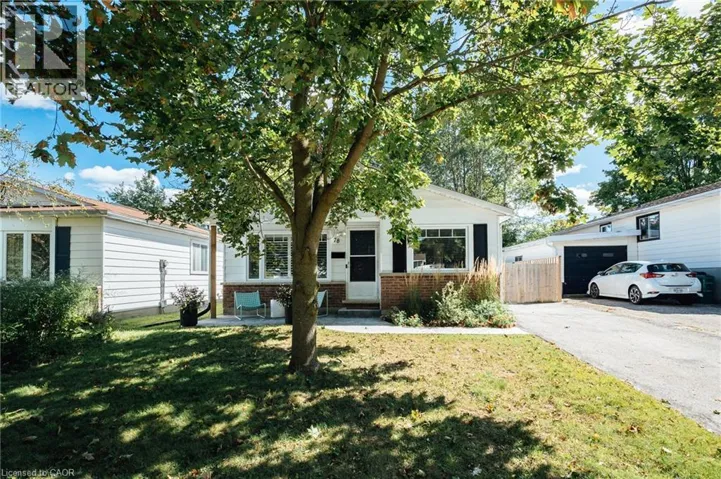 78 HELENE Crescent, Waterloo, Ontario N2L5E5