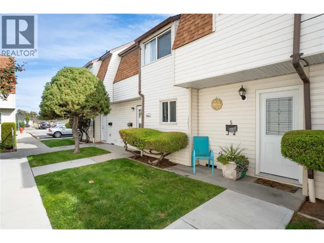 2250 Baskin Street, Penticton, British Columbia V2A6Y3