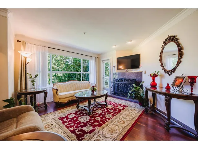 407 8115 121A STREET, Surrey, British Columbia V3W1J2