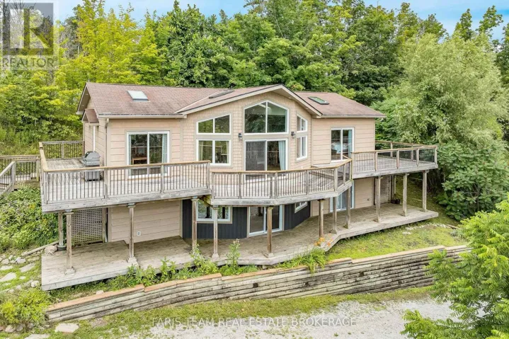 1858 WOODS BAY ROAD, Severn, Ontario L3V0V7