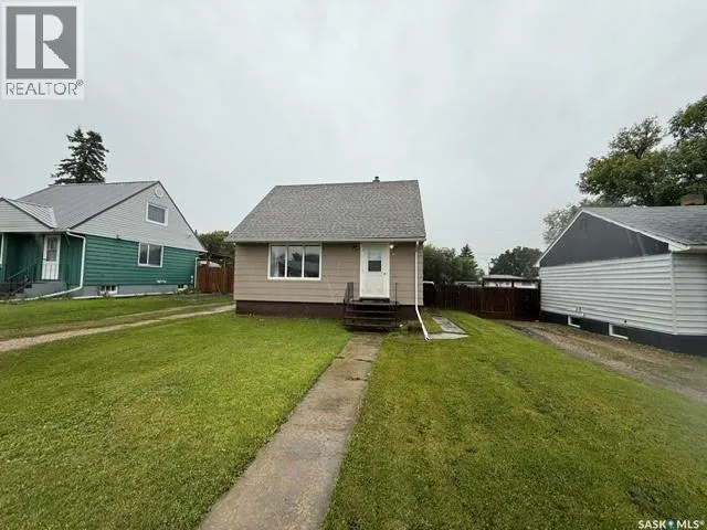 134 Miles STREET, Kamsack, Saskatchewan S0A1S0