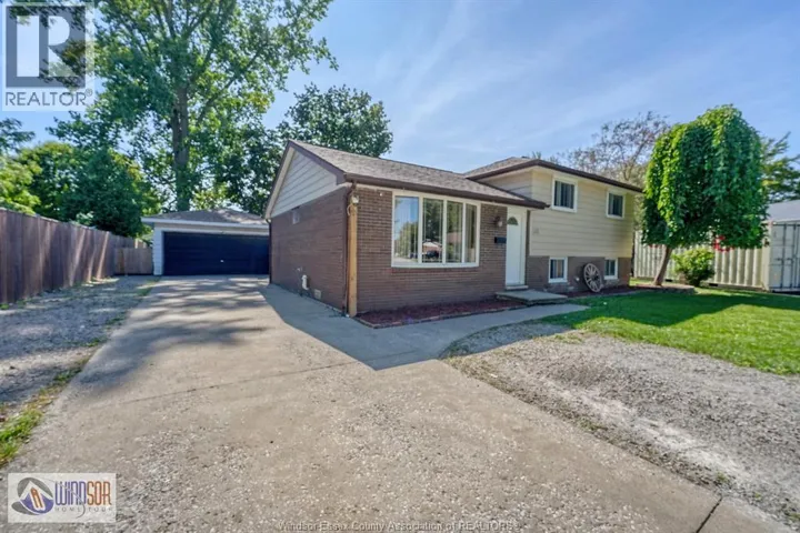 243 HAWTHORN, Amherstburg, Ontario N9V1R9