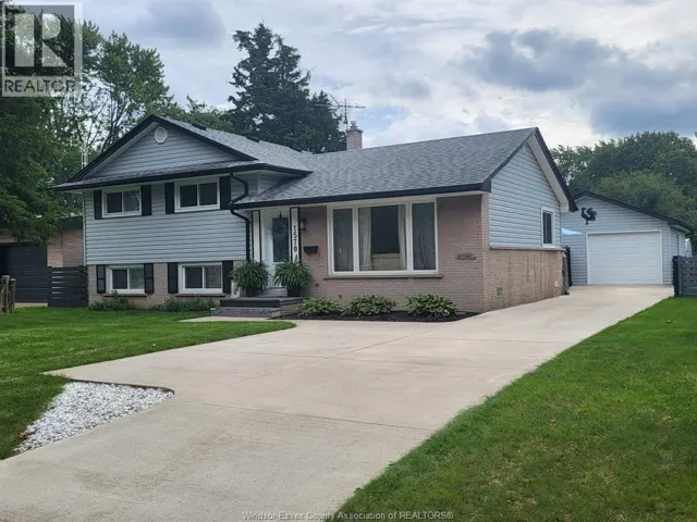1570 STRATFORD COURT, Windsor, Ontario N9G1W2