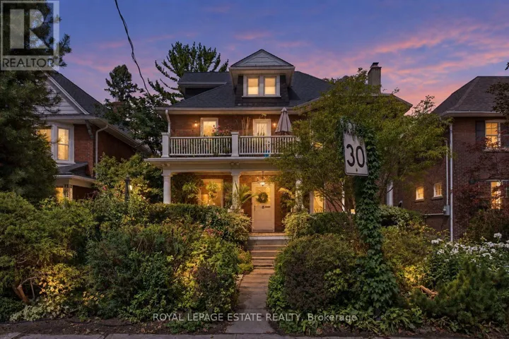 14 LYALL AVENUE, Toronto (East End-Danforth), Ontario M4E1V8